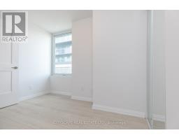Th - 1 - 1010 Portage Parkway, Vaughan, ON L4K0K3 Photo 18
