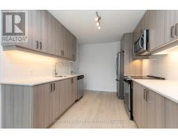 Bedroom - Th - 1 - 1010 Portage Parkway, Vaughan, ON L4K0K3 Photo 6