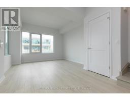 Bathroom - Th - 1 - 1010 Portage Parkway, Vaughan, ON L4K0K3 Photo 8