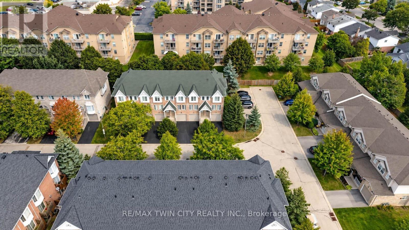 #105 3480 UPPER MIDDLE ROAD - Image 40