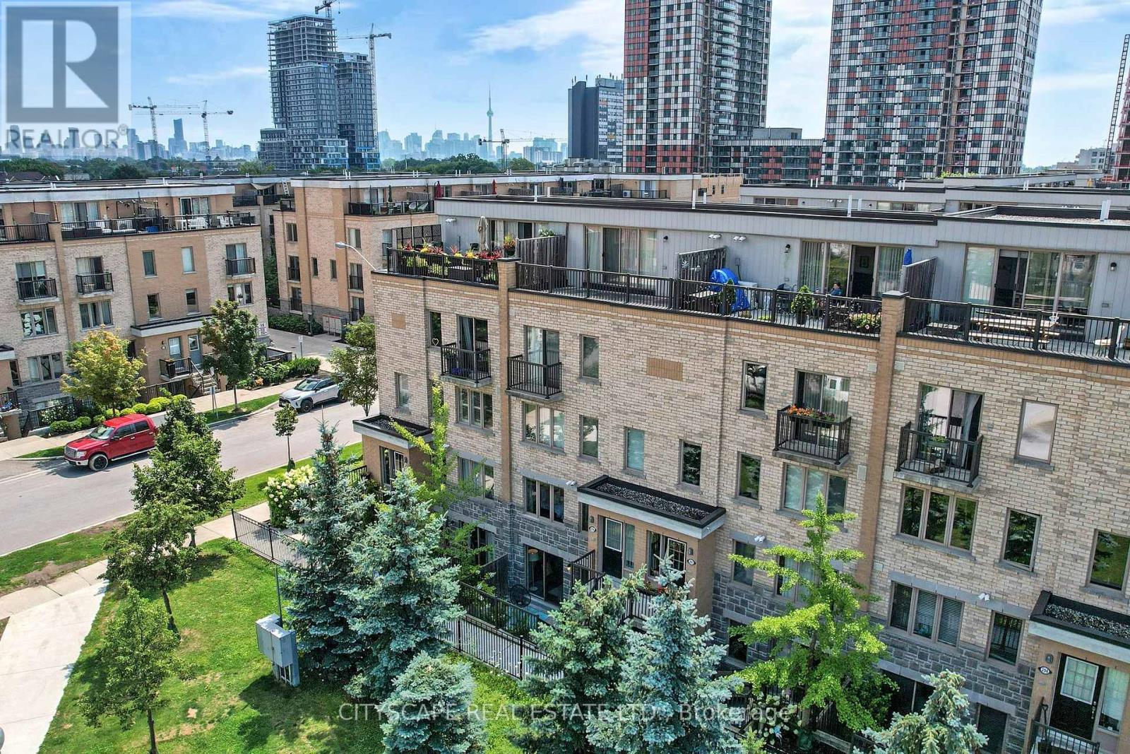116 - 9 FOUNDRY AVENUE, Toronto (Dovercourt-Wallace Emerson-Junction) — photo 2