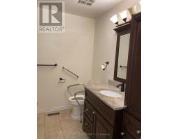 6856 Darcel Avenue, Mississauga, ON L4T2W5 Photo 10