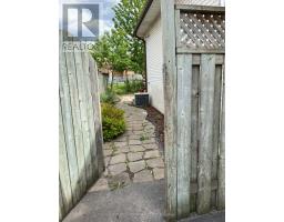 6856 Darcel Avenue, Mississauga, ON L4T2W5 Photo 17