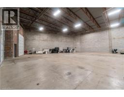 1044 Cannon Street E Unit# C, Hamilton, ON L8L2H7 Photo 8