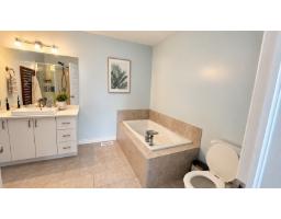 103 Rue De La Bourrasque, Gatineau, QC J9A0E1 Photo 15