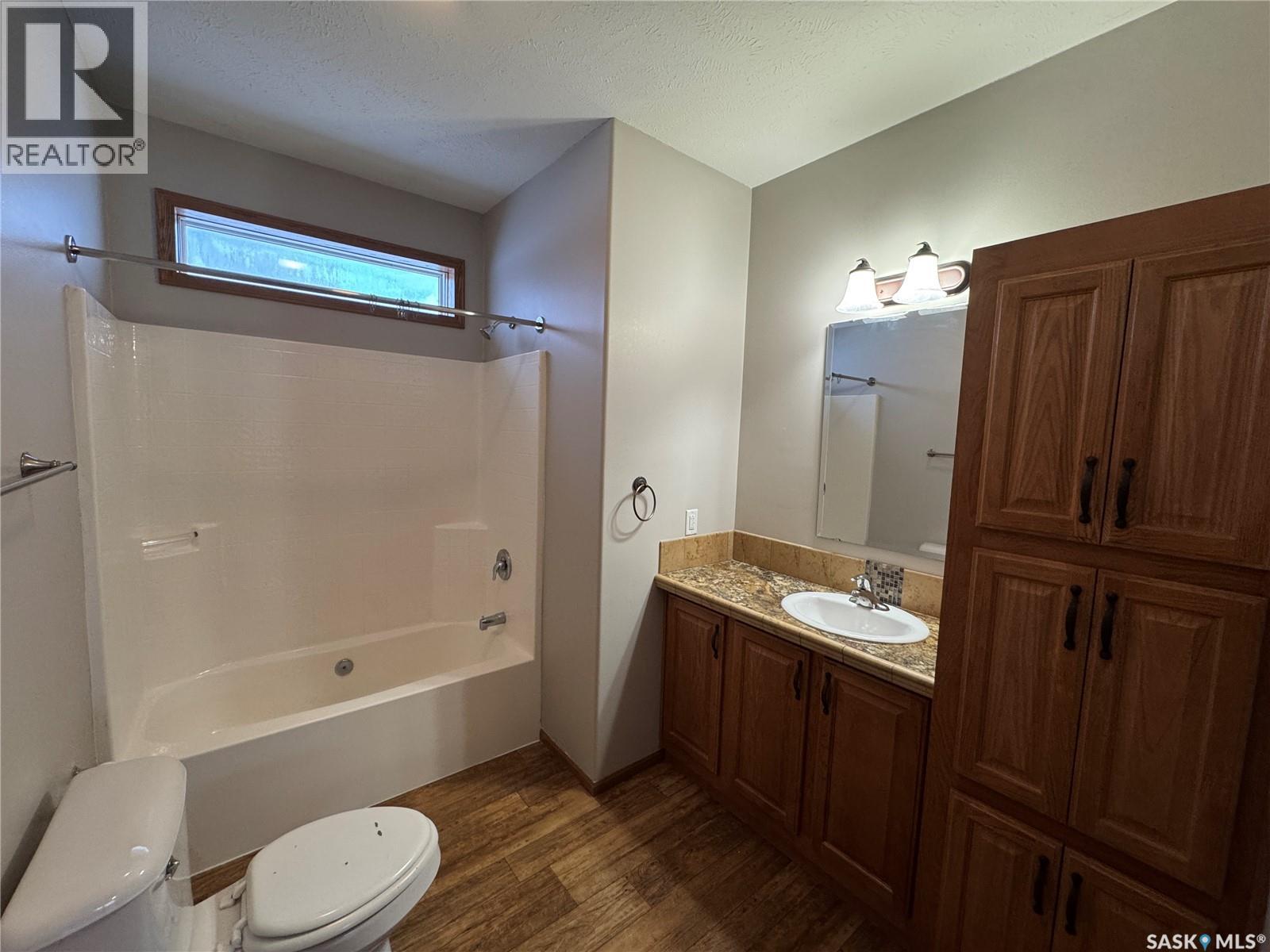 528 Duke STREET, Imperial — photo 22
