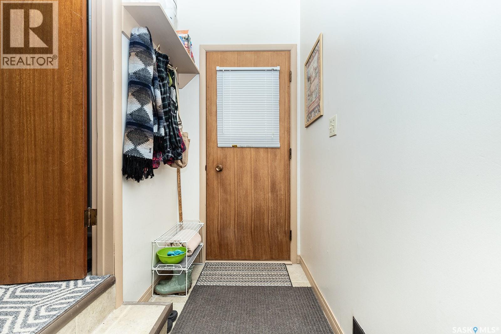 405 4th AVENUE E, Watrous — photo 17