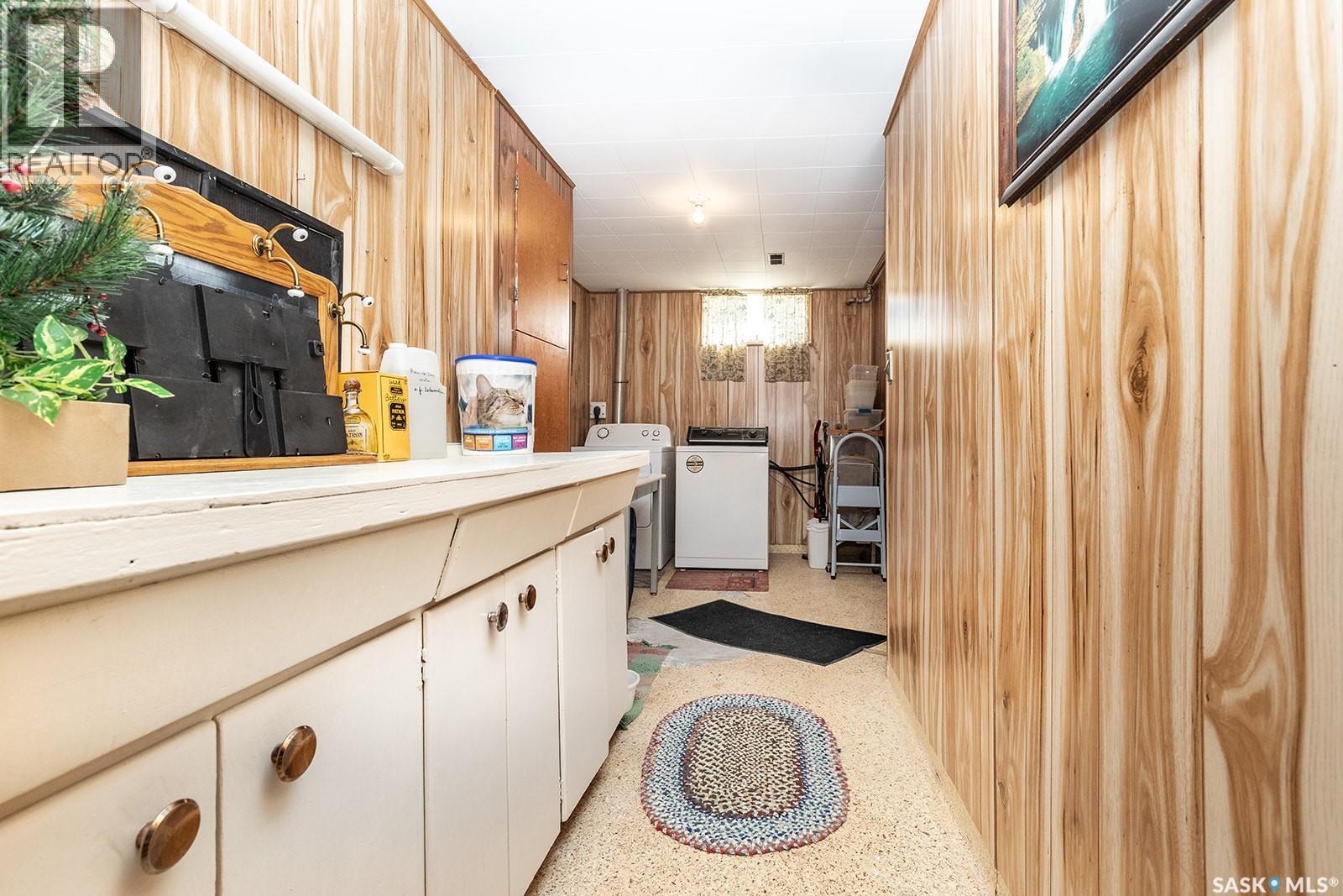 405 4th AVENUE E, Watrous — photo 26