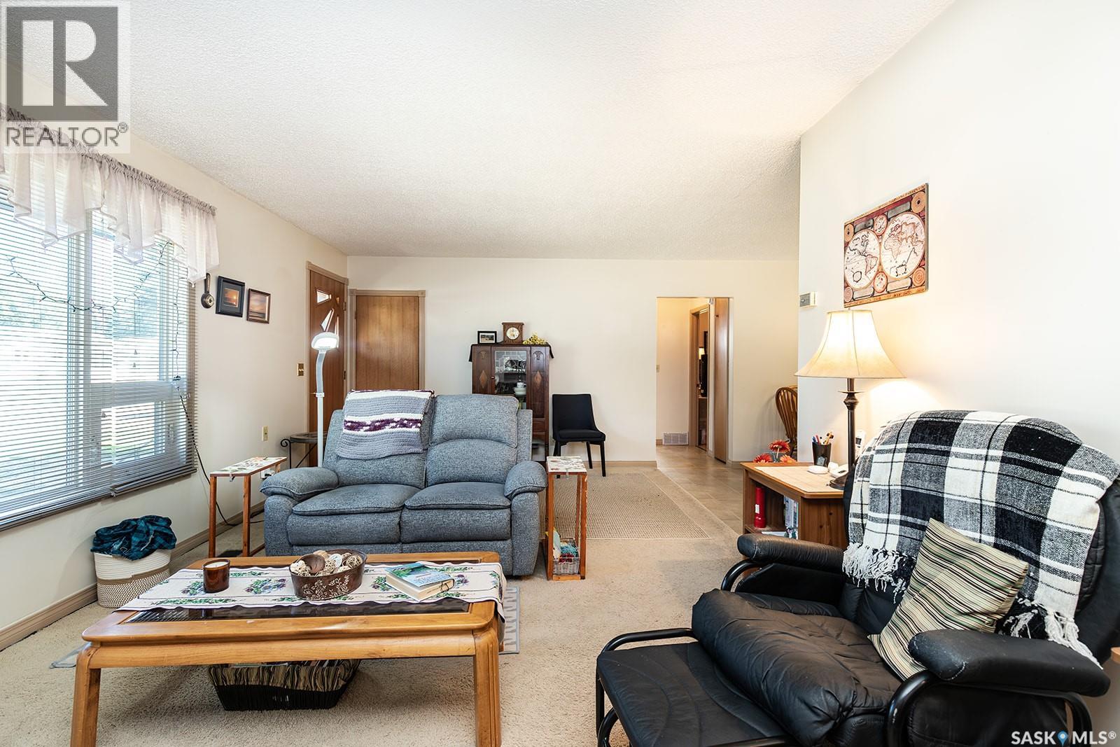 405 4th AVENUE E, Watrous — photo 4
