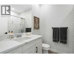 1141 Renfrew Drive NE - photo 34