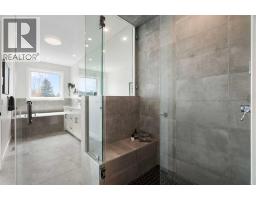 1141 Renfrew Drive NE - photo 28