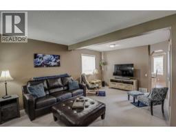 124 Del Ray Close NE - photo 3