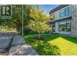 1141 Renfrew Drive NE - photo 45