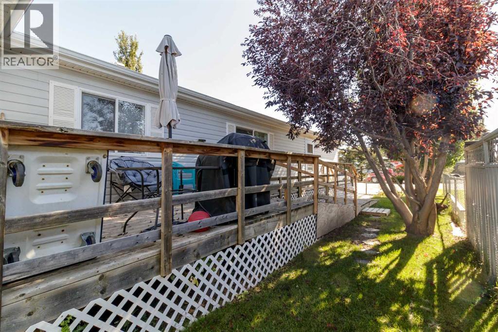 Listing photo – 150 Devilder Avenue, Trochu