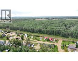 #40 Peace River Avenue, Joussard, AB T0G1J0 Photo 11