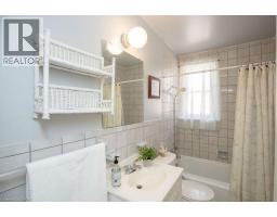 296 East 21st Street, Hamilton, ON L8V2T9 Photo 18