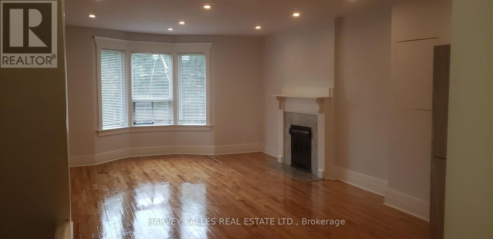 UPPER - 226 ASHWORTH AVENUE, Toronto (Wychwood) — photo 4