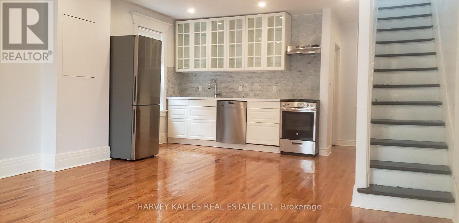 UPPER - 226 ASHWORTH AVENUE, Toronto (Wychwood) — photo 8