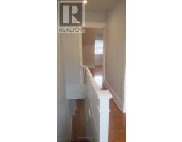 Upper - 226 Ashworth Avenue, Toronto, ON M6G2A7 Photo 12