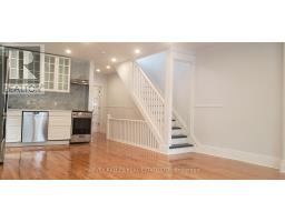 Upper - 226 Ashworth Avenue, Toronto, ON M6G2A7 Photo 6