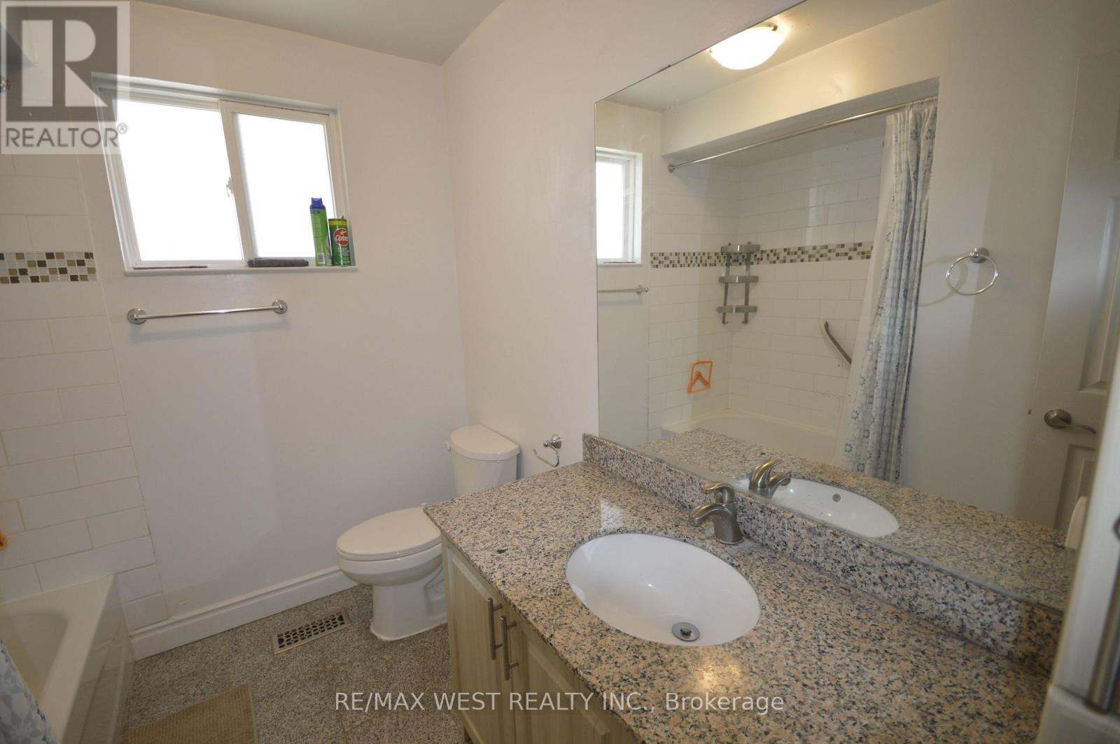 32 AXSMITH CRESCENT, Toronto (Don Valley Village) — photo 10