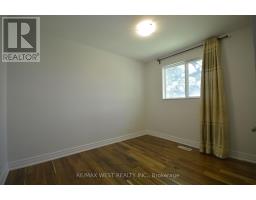 32 Axsmith Crescent, Toronto, ON M2J3K3 Photo 16
