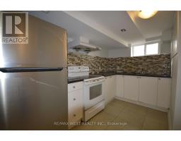 32 Axsmith Crescent, Toronto, ON M2J3K3 Photo 21