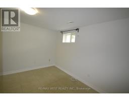 32 Axsmith Crescent, Toronto, ON M2J3K3 Photo 25