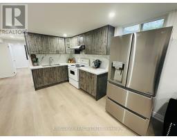 35 Silver Aspen Crescent, Kitchener, ON N2N1H5 Photo 27