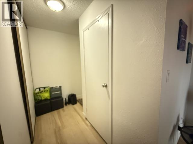 #101 282 N BROADWAY AVENUE - 14