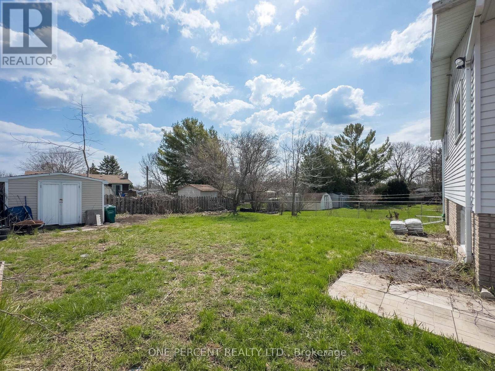 211 REID STREET - Image 26