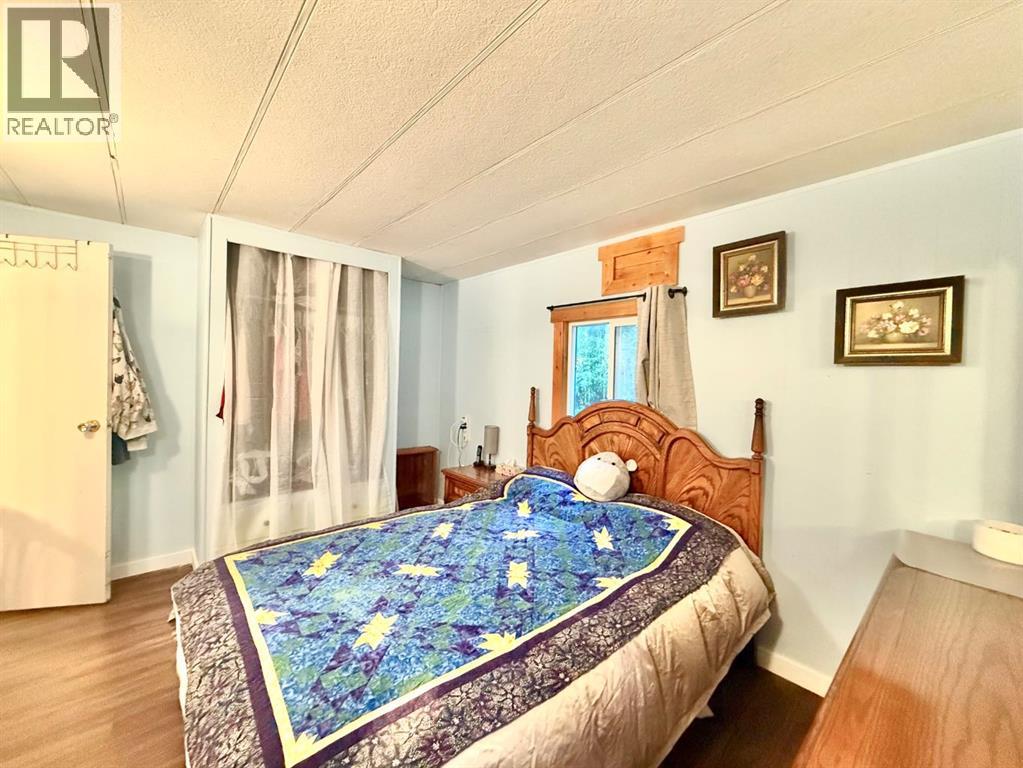 32, 895 Elizabeth street, Spruce Villa Mobile Park - 13