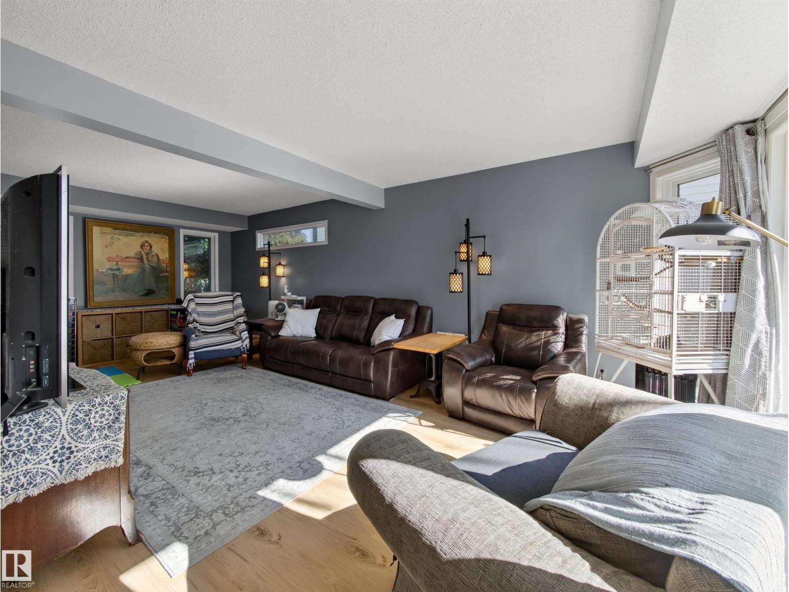 137 Deer Ridge DR - 4