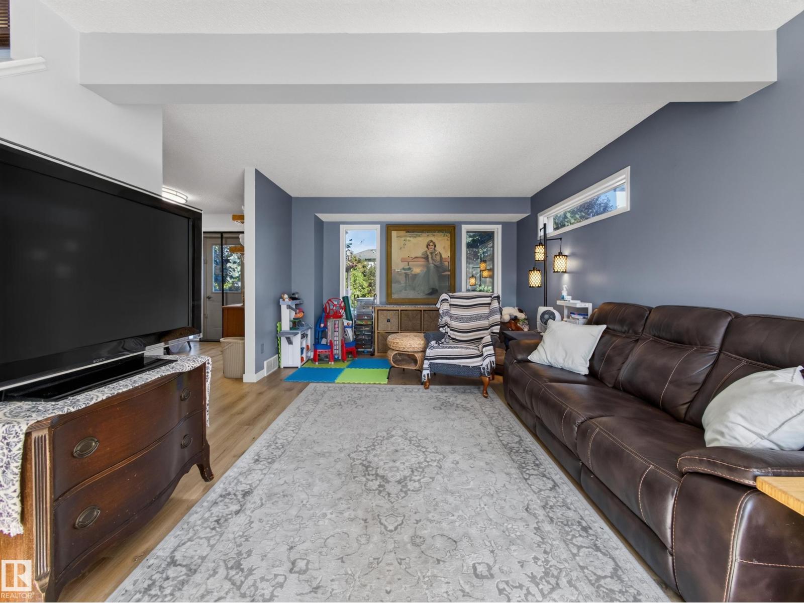 137 Deer Ridge DR - Image 5