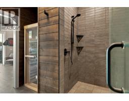 7646 Seven O'clock Drive, Pemberton, BC V0N2L3 Photo 12