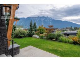 7646 Seven O'clock Drive, Pemberton, BC V0N2L3 Photo 26