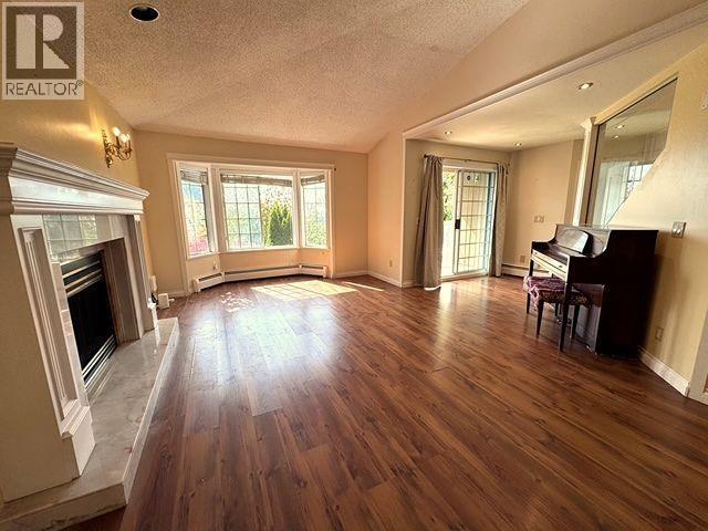 92 RAVINE DRIVE