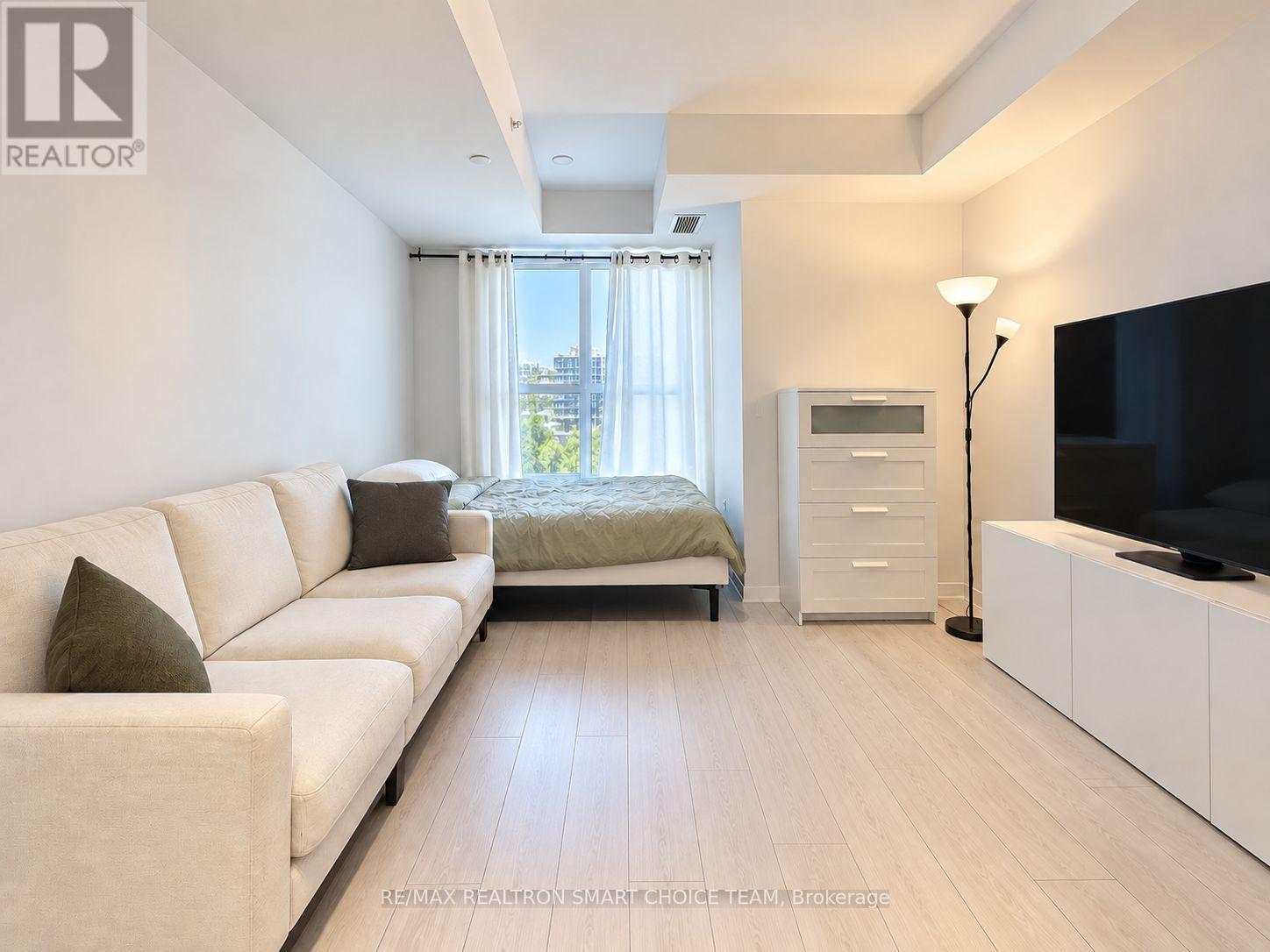 427 - 31 TIPPETT ROAD, Toronto (Clanton Park) — photo 4