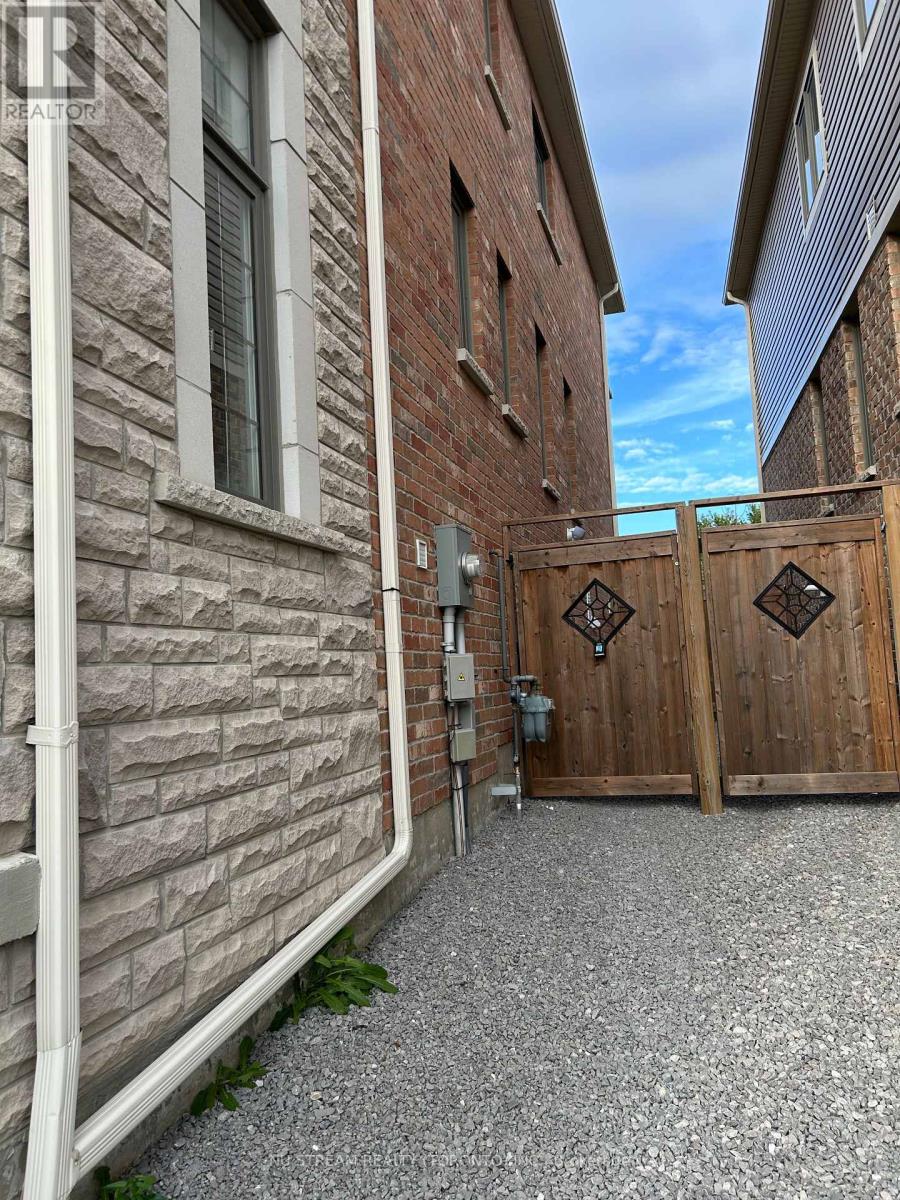 #Basement 175 Westfield Drive, Whitby, Ontario, L1P0G2, Whitby, Ontario — photo 2 of 5