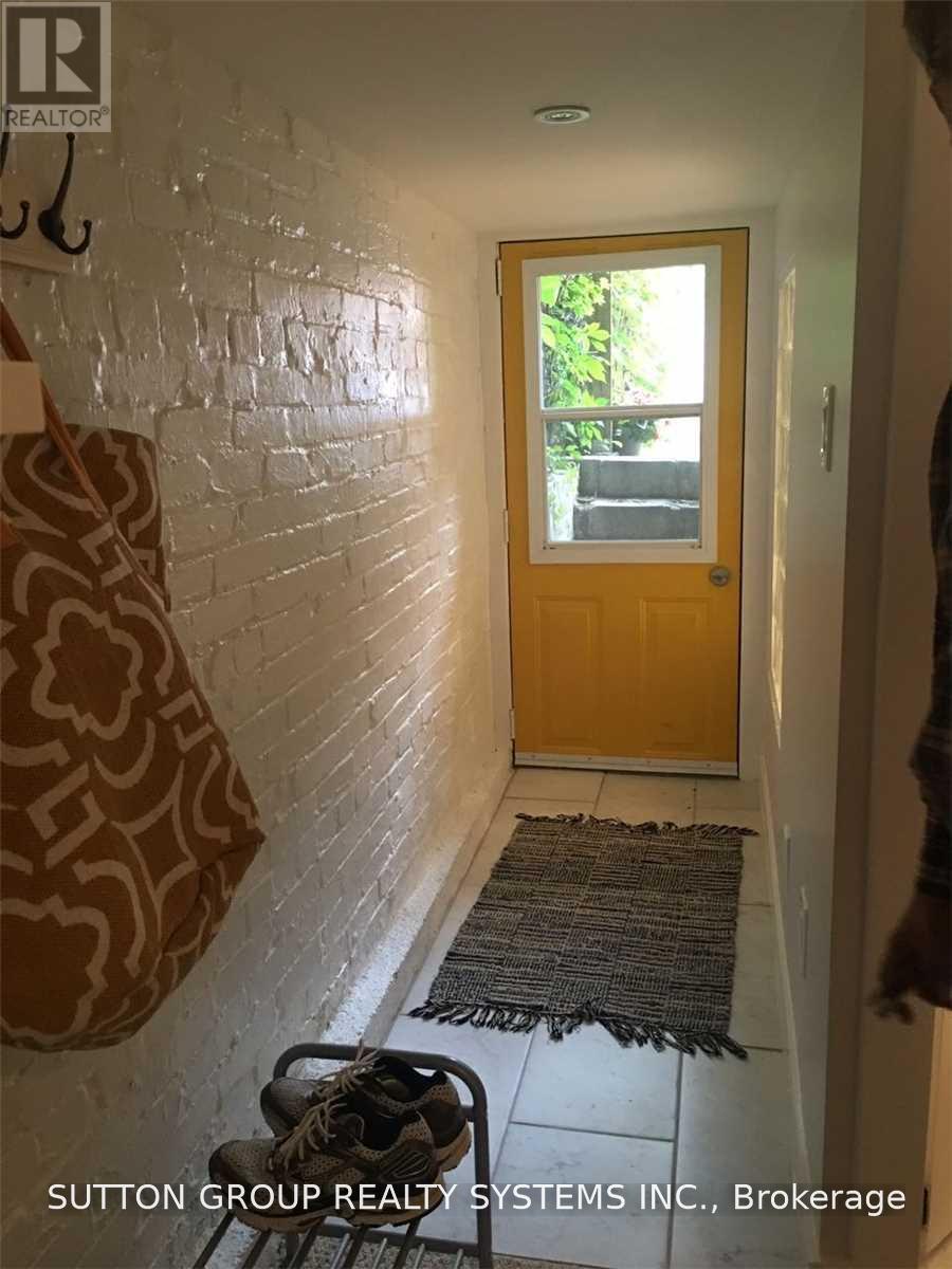 BSMT - 327 COXWELL (BASEMENT) AVENUE, Toronto (Woodbine Corridor) — photo 3