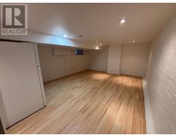 Bsmt - 327 Coxwell (basement) Avenue, Toronto, ON M4L3B5 Photo 6