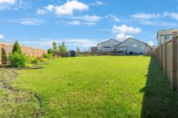 27 Finchfield Court, Winnipeg, MB R3Y0V2 Photo 46