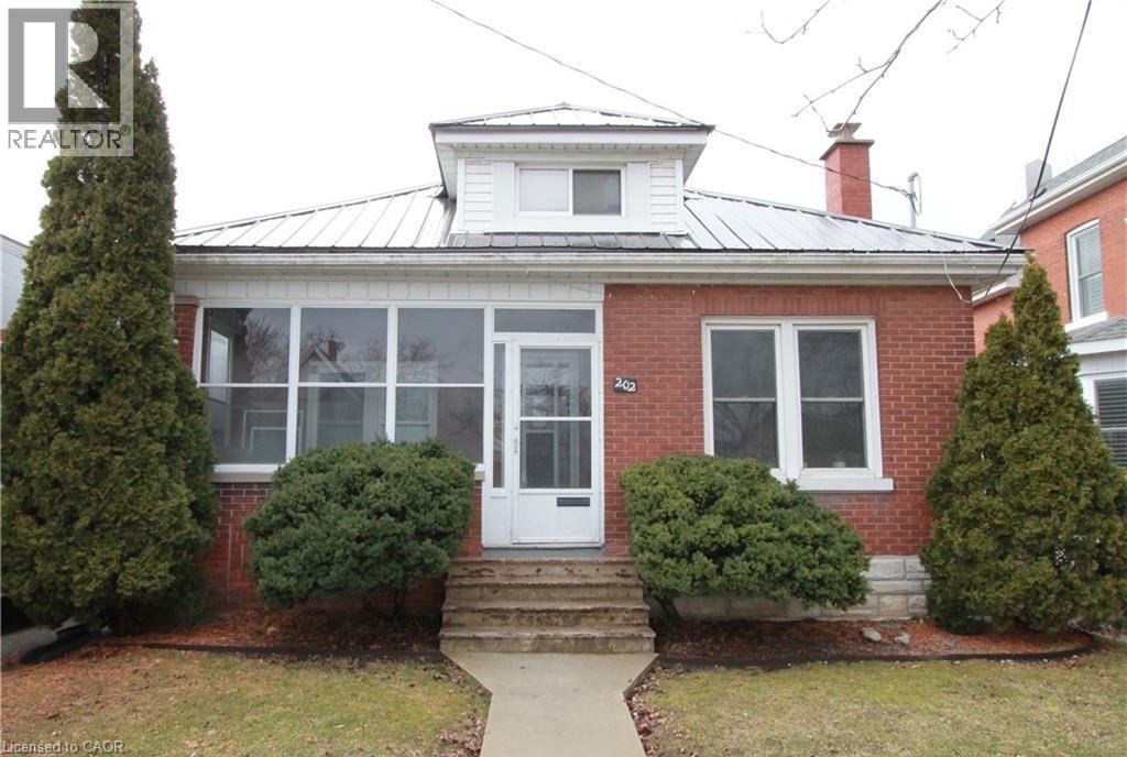 202 COLBORNE Street W, Brantford
