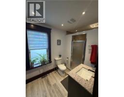 Bedroom - 202 Colborne Street W, Brantford, ON N3T1L7 Photo 10