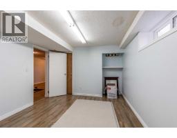 403 13 Street Se, Medicine Hat, AB T1A1X1 Photo 26