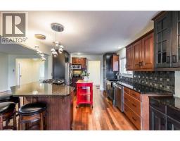 Bedroom - 403 13 Street Se, Medicine Hat, AB T1A1X1 Photo 9