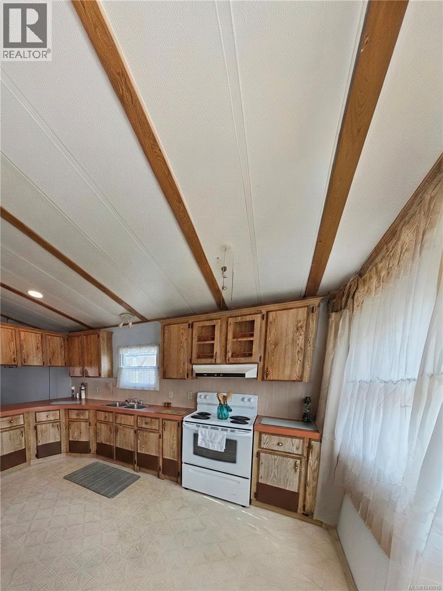 #13 10980 Westdowne Rd - Image 26