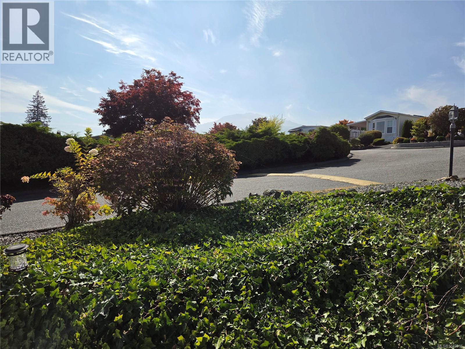 #13 10980 Westdowne Rd - Image 21