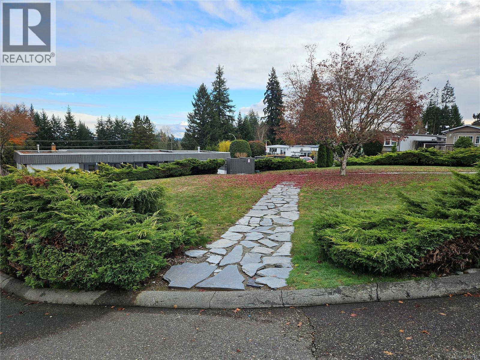 #13 10980 Westdowne Rd - Image 8