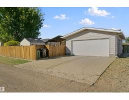 11439 144 Av Nw Nw, Edmonton, AB T5X1L7 Photo 39